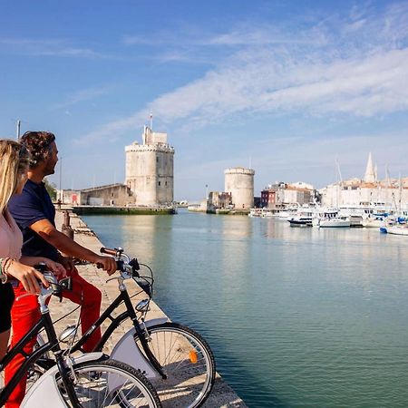 Au Coeur Du Centre Ville De La Rochelle Au Calme Avec Stationnement Gratuit Buitenkant foto
