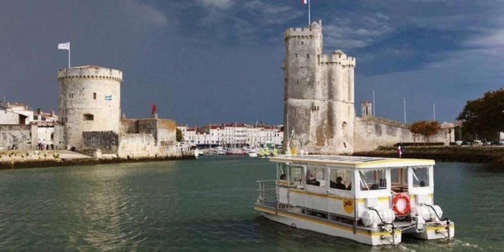 Au Coeur Du Centre Ville De La Rochelle Au Calme Avec Stationnement Gratuit Buitenkant foto